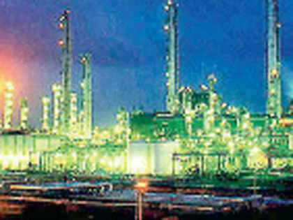 Calcutta High Court orders status quo on Haldia Petrochemicals share transfer deal