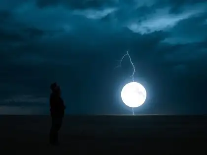 Mysterious orb floats through Alberta sky during lightning storm, ignites UFO speculation
