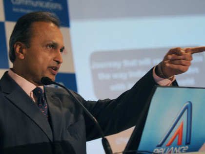 Pink slips for 600 as Reliance Communications trims fat