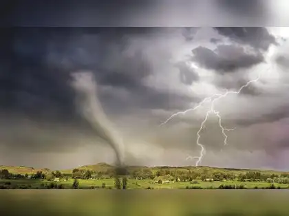 Ice Tornado Real