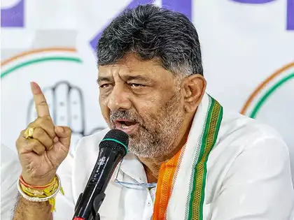 What option I have? Have to stand by him, says Shivakumar on Siddaramaiah's 5 years as CM statement