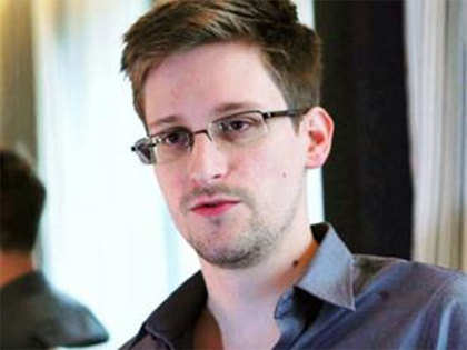 Edward Snowden is making an iPhone case to prevent government spying