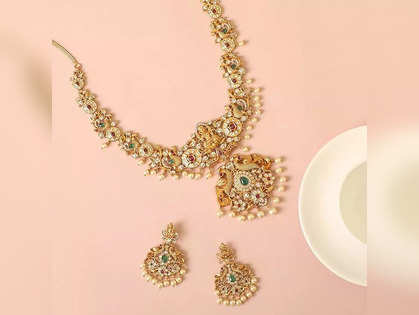 Bridal jewellery set: Wedding Jewellery Sets for Women at Best Prices Online  - The Economic Times