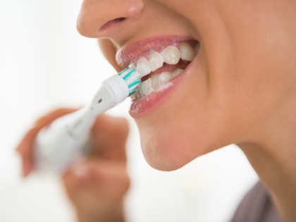 Girl Brushing Teeth Stock Photo - Download Image Now - Girls, Underwear,  Brushing Teeth - iStock