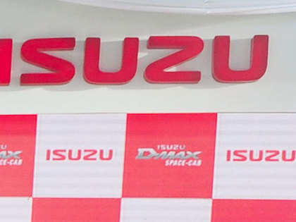 Isuzu rolls out two new variants of D-MAX pick-up truck