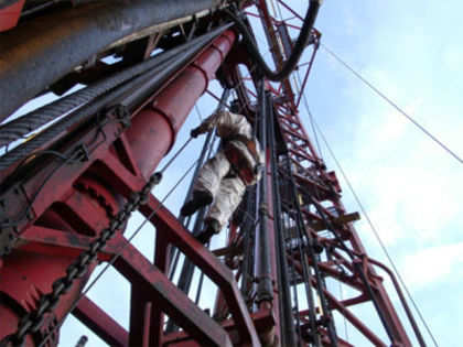 As government readies shale policy, companies like RIL, Cairn, Essar bet on shale gas exploration
