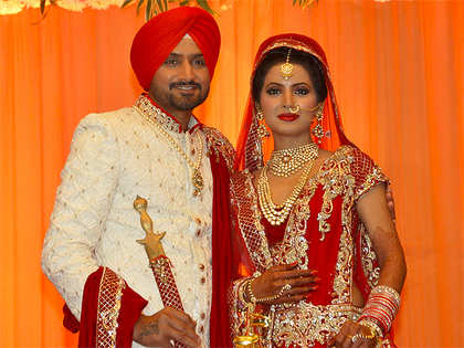 Hitched: Harbhajan Singh ties the knot with Geeta Basra - The Economic Times