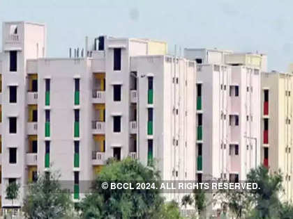Delhi: DDA housing scheme lucky draw for 25,000 flats postponed by a day -  News18