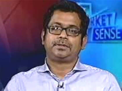Expect rupee to appreciate in near term: Sujan Hajra, Anand Rathi
