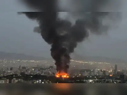 Panic in Tehran as Israel–Iran war enters next phase: Trump eyes U.S. response amid rising global fears