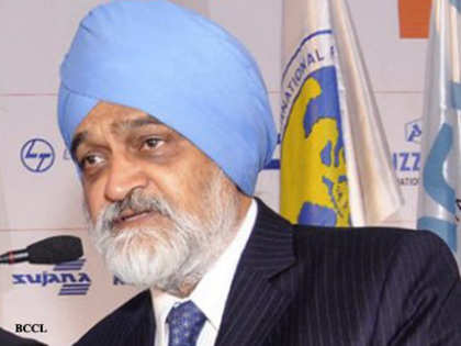 Factory output contracted due to statistical reasons: Montek Singh Ahluwalia