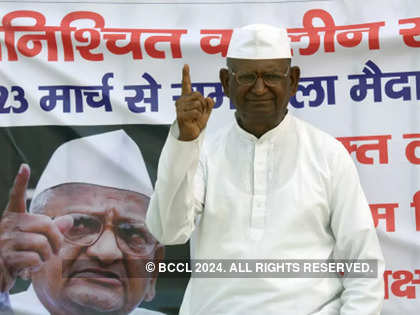 Anna Hazare alleges Rs 25,000 cr scam in sale of Maharashtra co-op sugar mills, writes to Amit Shah for probe