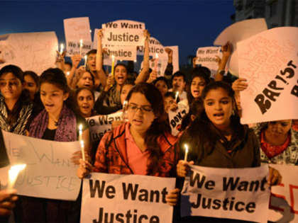 Delhi gang rape case: 9 Metro stations near India Gate to remain closed