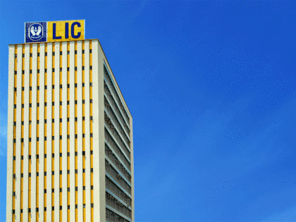 LIC is paying 27% as commission from first-year premium
