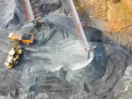 Russia seizes key lithium field in a dare for US-Ukraine minerals deal