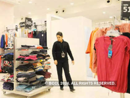 india: India's own clothing size chart to be out soon - The Economic Times
