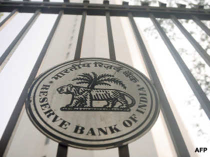 Budget 2013 Impact: Reserve Bank of India may cut rates, banks unlikely to follow