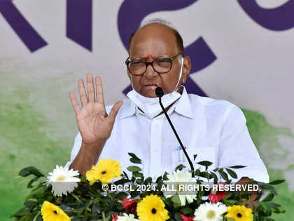 Contract recruitment in govt departments must stop, Sharad Pawar tells students