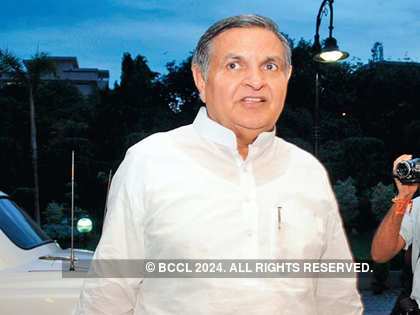 Yoganand Shastri resigns from Delhi Congress, party leaders claim no information