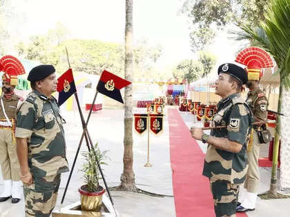 BSF top official reviews preparedness along India-Bangladesh border