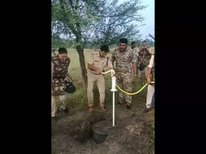 Watch: This hand-pump in Madhya Pradesh gives out liquor