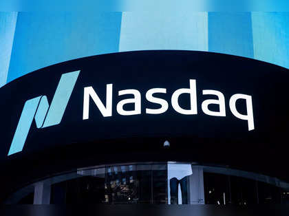 S&P 500 and Nasdaq close at highest since April 2022