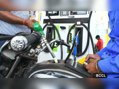 Oil companies jump into EV charging; Offer facilities at over 15,000 petrol pumps