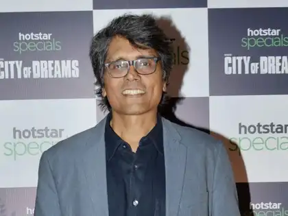nagesh kukunoor: I'm everything that is not 'commercial', says film-maker Nagesh  Kukunoor - The Economic Times