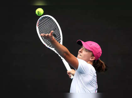 Australian Open: Champion mums add depth to Melbourne Park women's field