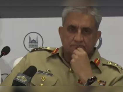 Pakistan Army personnel can make 'mistakes', but they can never be traitors or conspirators: Army spokesman