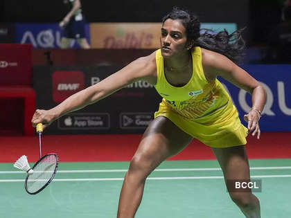 PV Sindhu enters quarterfinals, Srikanth loses in French Open