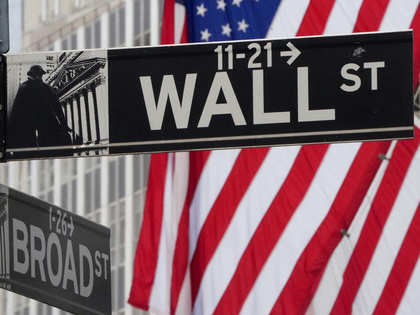 Wall Street climbs on tech gains as US Treasury yields dip