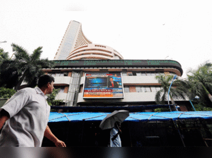 Be prepared for 5-10% decline in markets: Experts