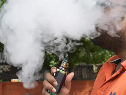 e-cigarettes: Prohibit use of e-cigarettes on campus, sensitise students of  ill effects: UGC tells varsities - The Economic Times