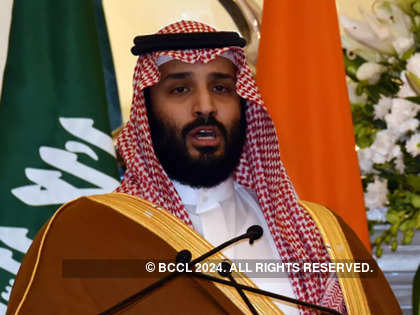 Saudi crown prince signals family unity as succession looms