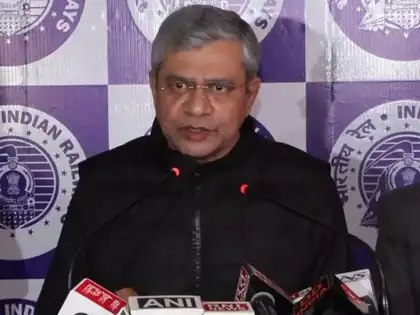 AI to be extensively used for railway maintenance activities in 2026: Ashwini  Vaishnaw - The Economic Times