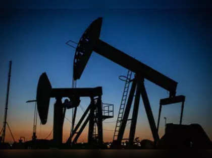India slashes windfall tax on crude to Rs 4,600 per tonne