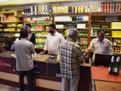 Uttar Pradesh allows beer shops to have a drinking area from April