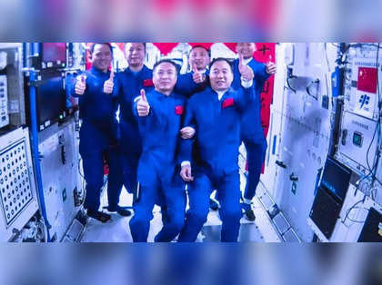 From Space to Plate: Chinese astronauts grow fresh tomatoes, onions, lettuce in space