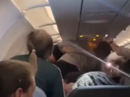 'If you challenge me, it will result in your death': Indian man arrested for fighting with co-passenger on US flight