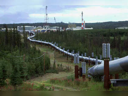 Phillips 66 to sell 25% stake in Rockies Pipeline for $1.28 bln