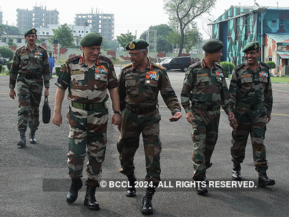 Bipin Rawat visits LoC posts in J&K; directs troops to "remain prepared"
