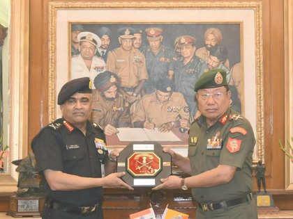 Army Chief Gen Pande holds talks with Bhutanese commander