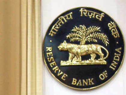 RBI refuses to share details on clean India mission logo on new currency  notes - The Economic Times