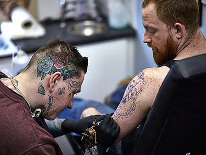 The Art of Tattooing: A Brief Overview of the History and Techniques - The  Oracle Tattoo Gallery