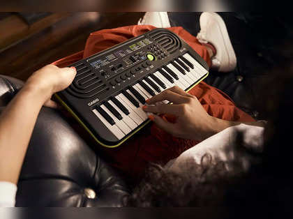 5 Best Casio Portable Musical Keyboards for Beginners and Kids