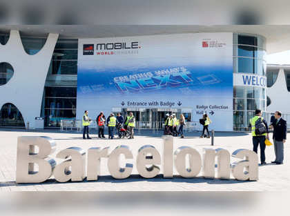 BlackBerry showcases 'affordable Z3', Q20 at Mobile World Congress in Barcelona