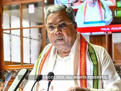 Giving tickets to children and relatives of ministers not dynastic politics: Karnataka CM Siddaramaiah
