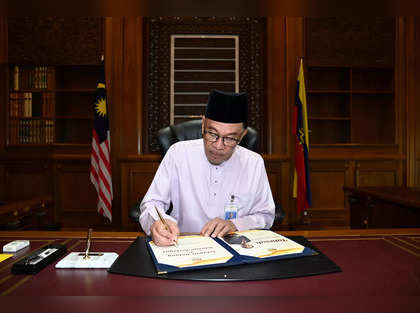Anwar Ibrahim as PM rekindles hopes of new era in India-Malaysia ties