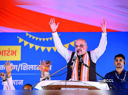Autocracy of one family in danger: Amit Shah